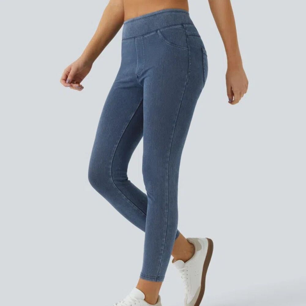 NWT Halara Flex™ High Waisted Pocket Denim Casual Leggings Size Medium